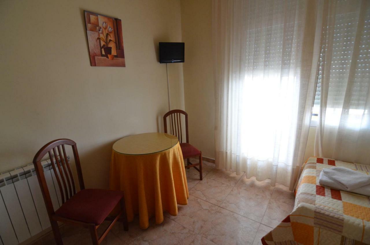 Hostal Galicia Villardefrades Zewnętrze zdjęcie